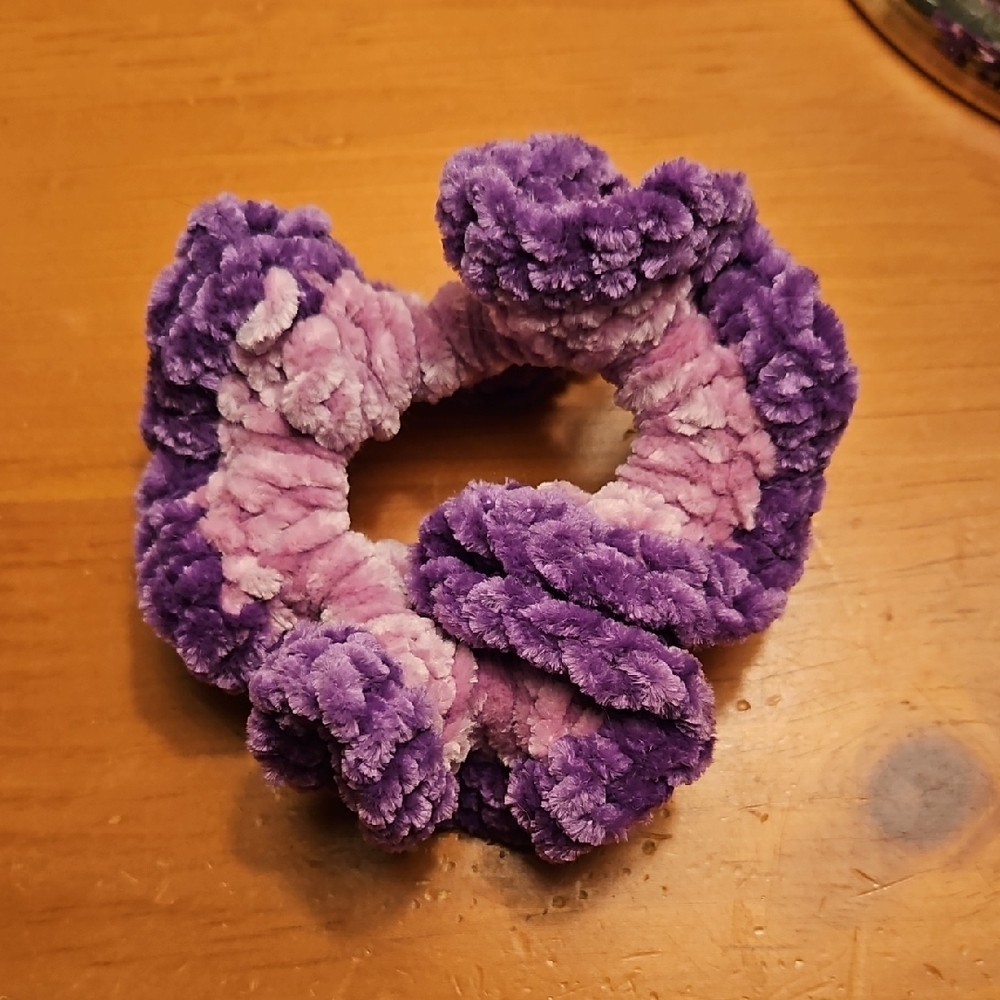 🌟3/$10🌟Handcrafted Plush Scrunchie